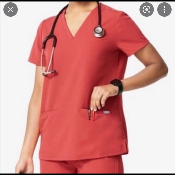 FIGS Clay Casma Top - Picture 2 of 5